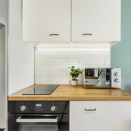 Charming Apartment In The City Center Varsó Kültér fotó