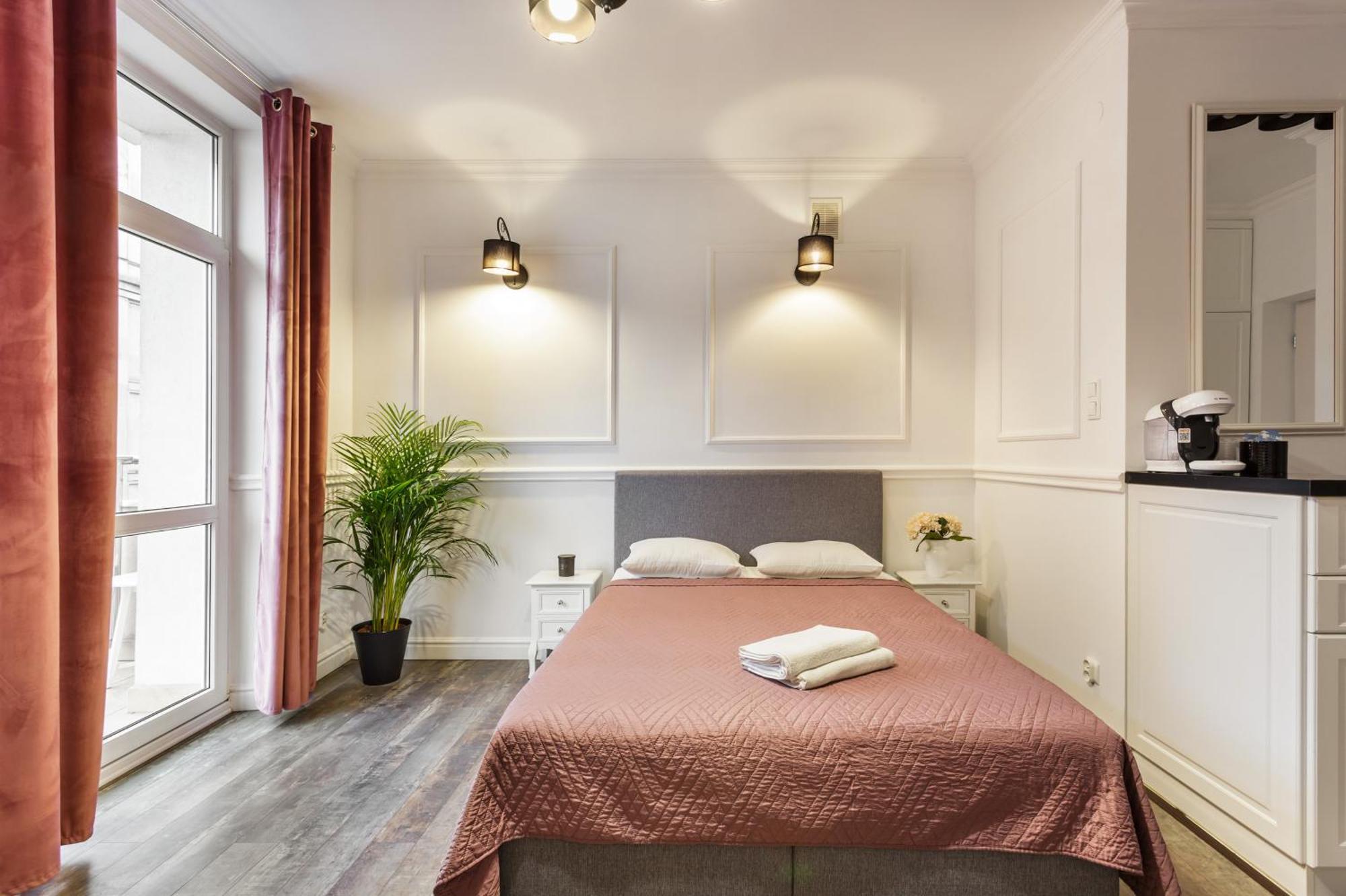 Charming Apartment In The City Center Varsó Kültér fotó