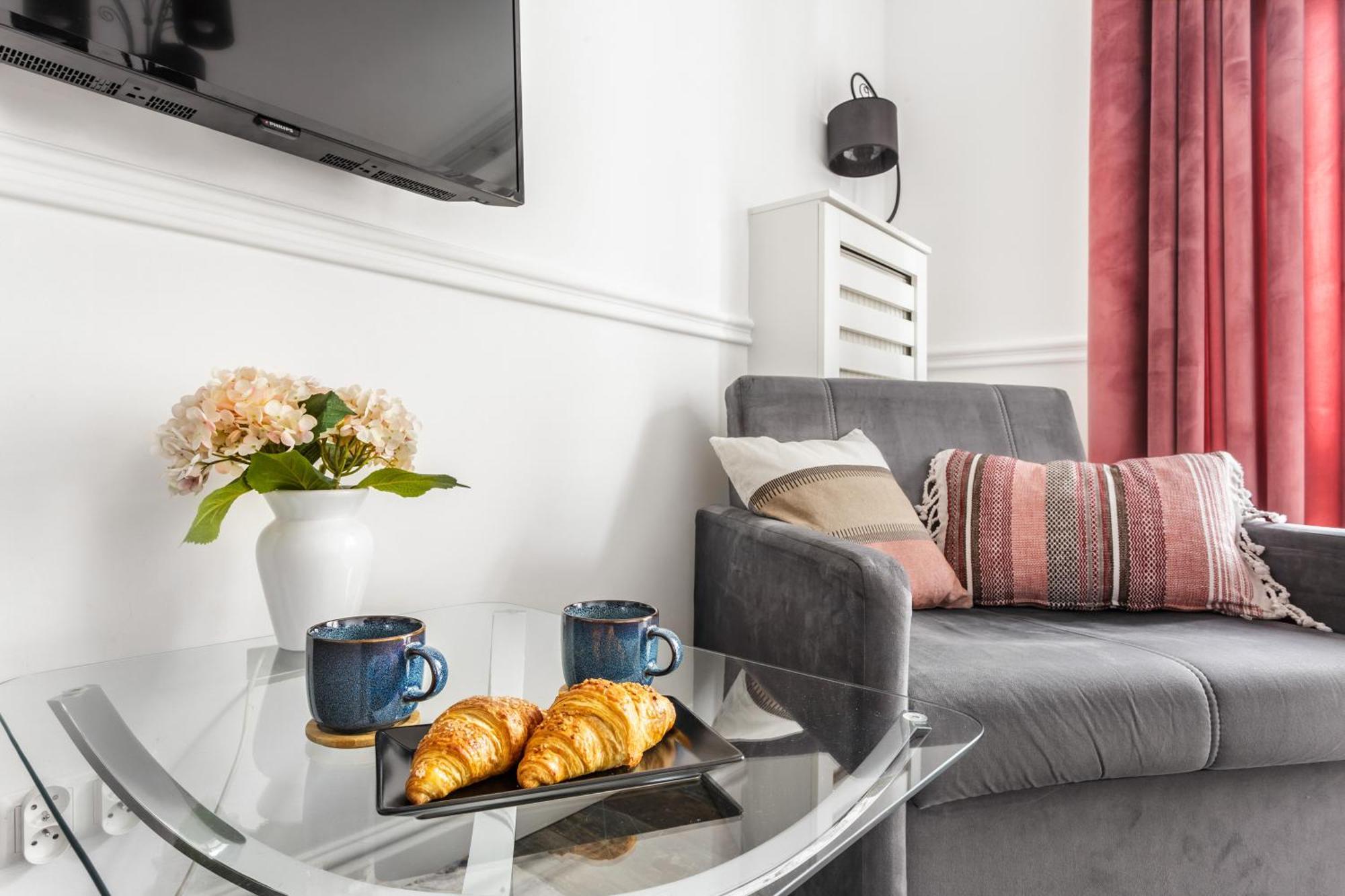 Charming Apartment In The City Center Varsó Kültér fotó