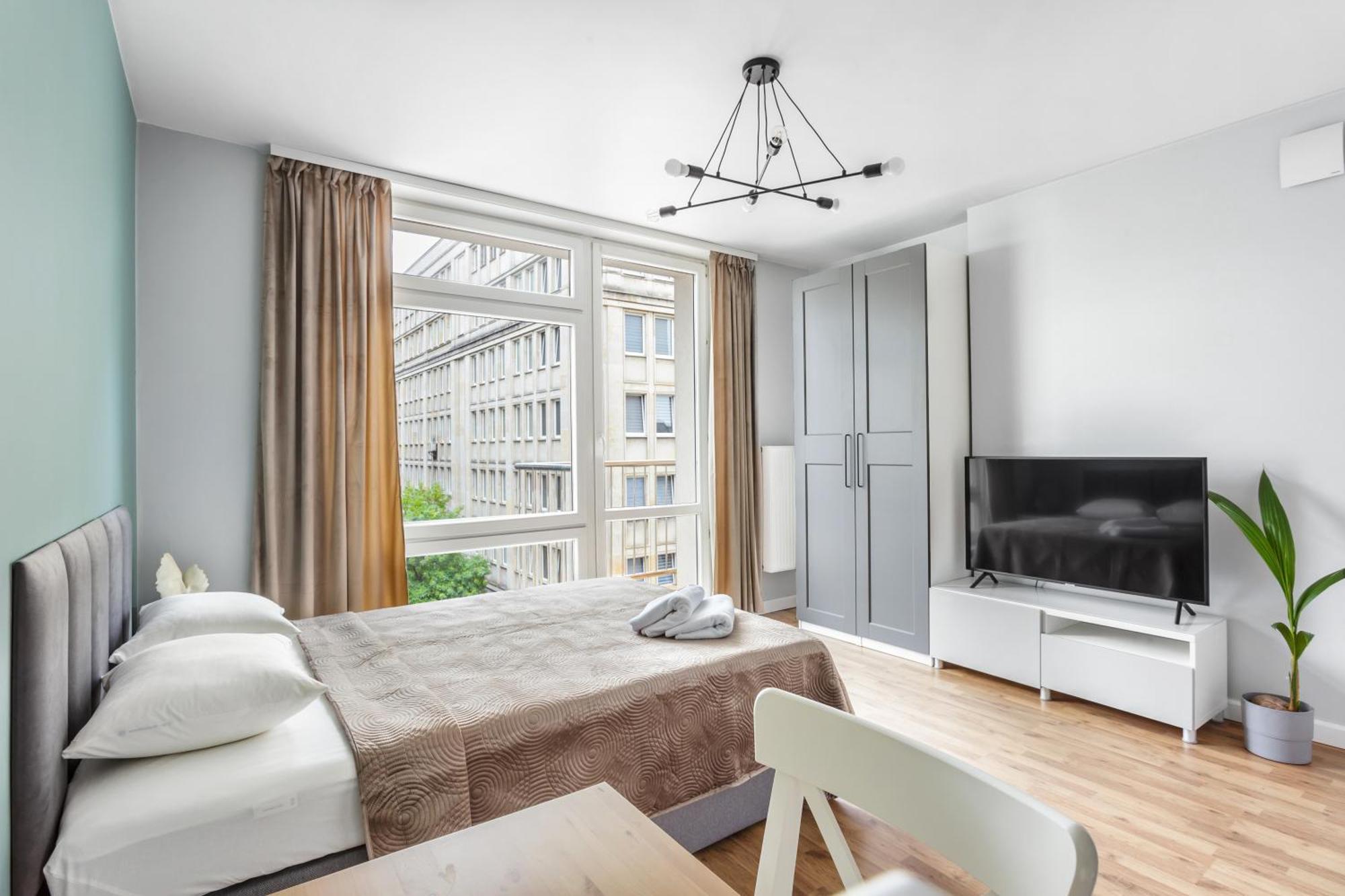 Charming Apartment In The City Center Varsó Kültér fotó